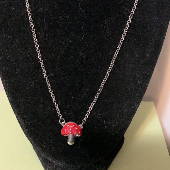 Toadstool necklace 18” - Picture 3 of 6
